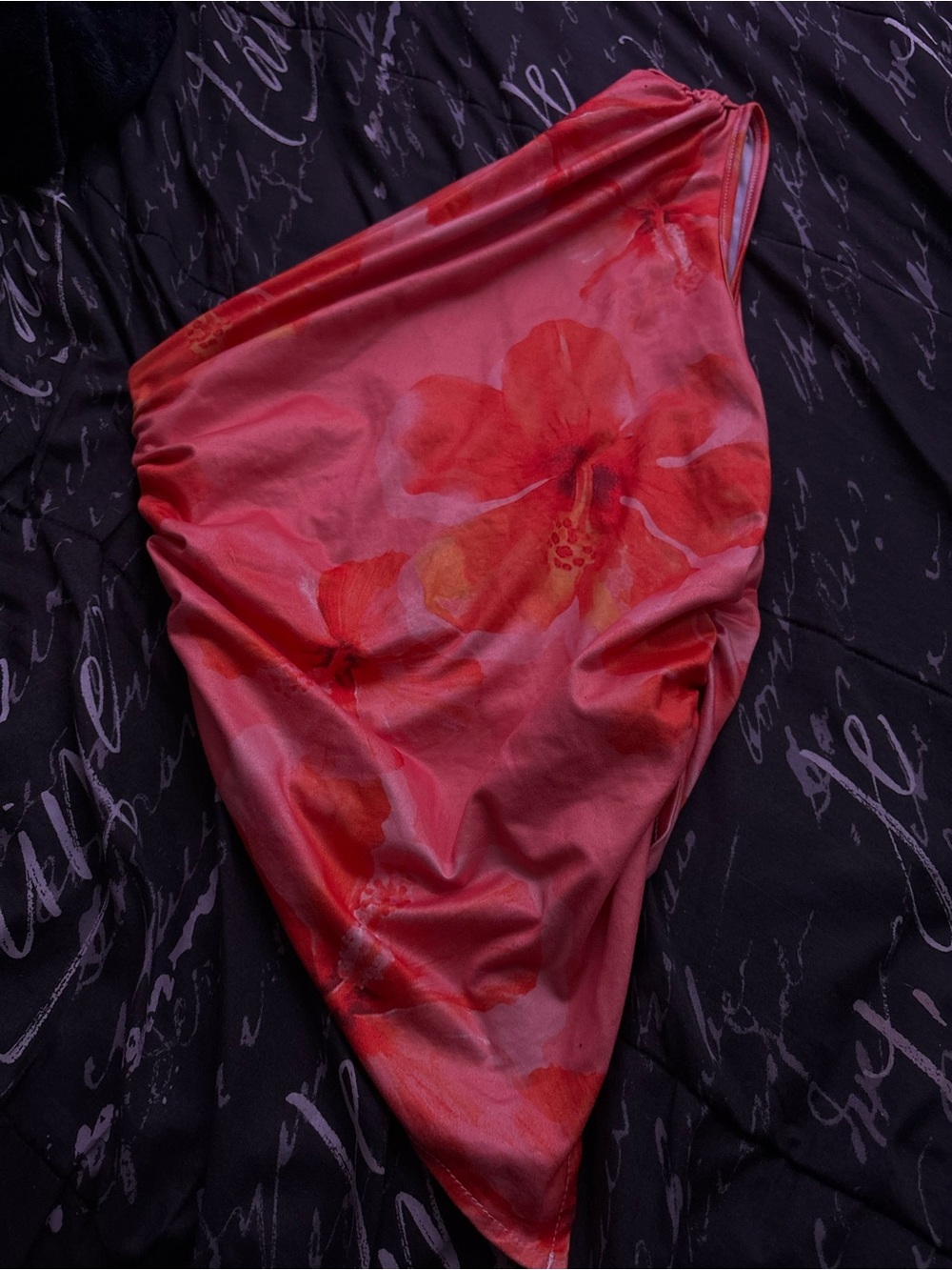 SHEIN Red Floral Swim Sarong Cover-Up